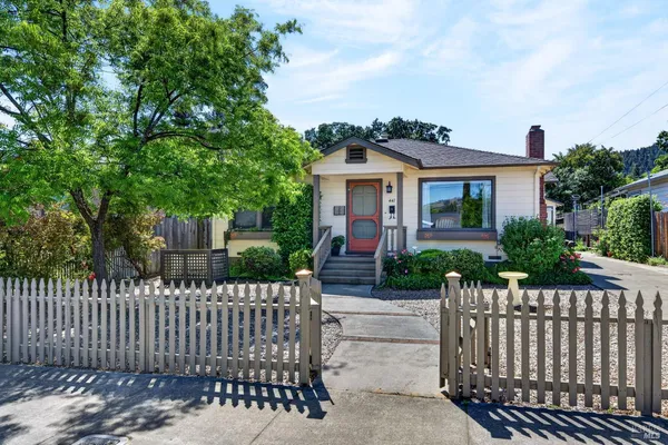 $648,000 | 441 North Jefferson Street, Cloverdale, CA 95425