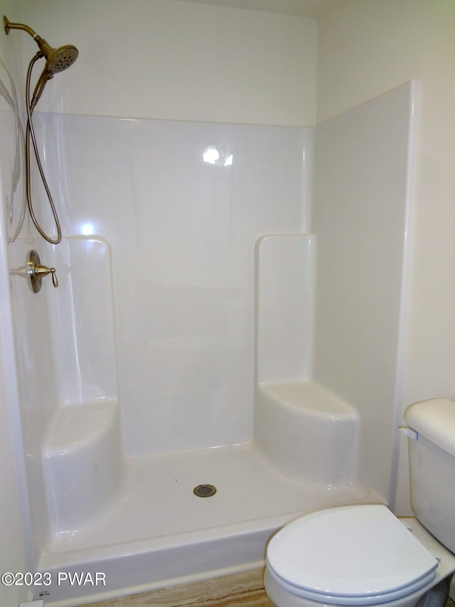 939 Hibernation Road Lake Ariel, PA 18436 - Photo 18 of 44