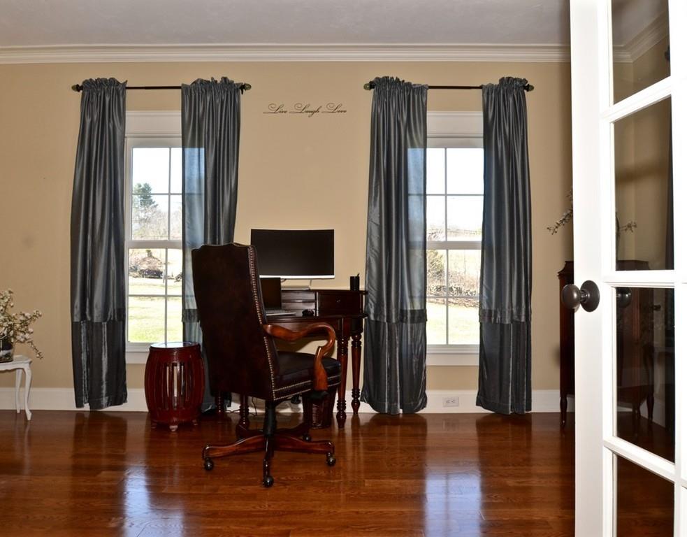 48 Adams Road Grafton, MA 01536 - Photo 16 of 42