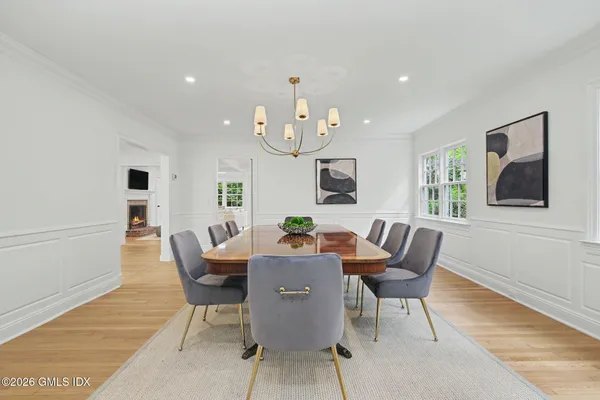 $4,950,000 | 40 Ridgeview Avenue, Greenwich, CT 06830
