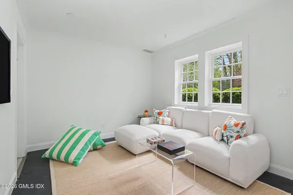 $4,950,000 | 40 Ridgeview Avenue, Greenwich, CT 06830