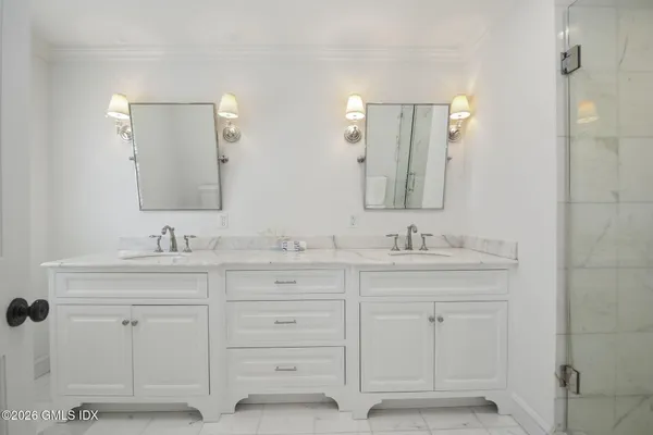 $4,950,000 | 40 Ridgeview Avenue, Greenwich, CT 06830