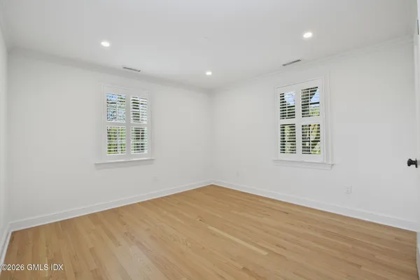 $4,950,000 | 40 Ridgeview Avenue, Greenwich, CT 06830