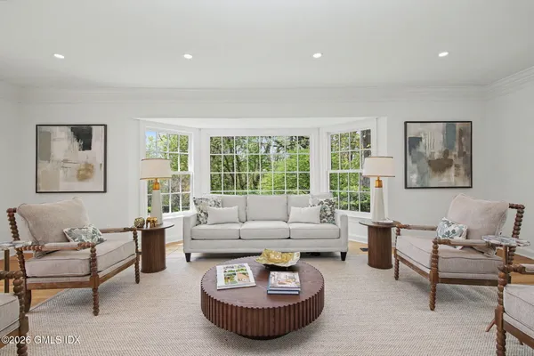 $4,950,000 | 40 Ridgeview Avenue, Greenwich, CT 06830