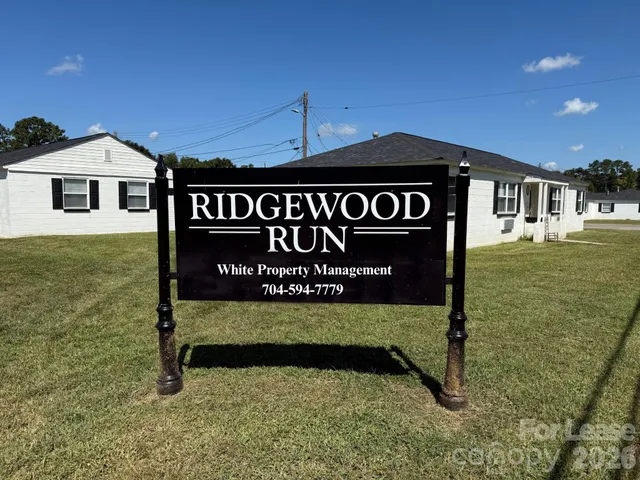 $825 | 200 York Street, Unit M1, Chester, SC 29706