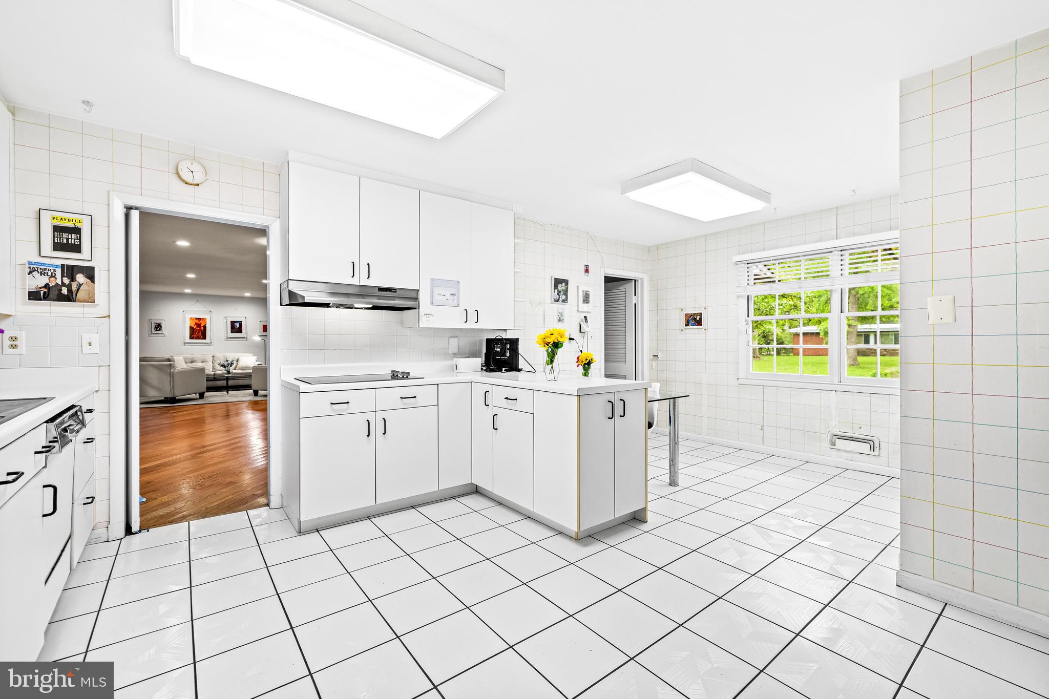3418 Midfield Road Baltimore, MD 21208 - Photo 19 of 44 Gallery Image 19