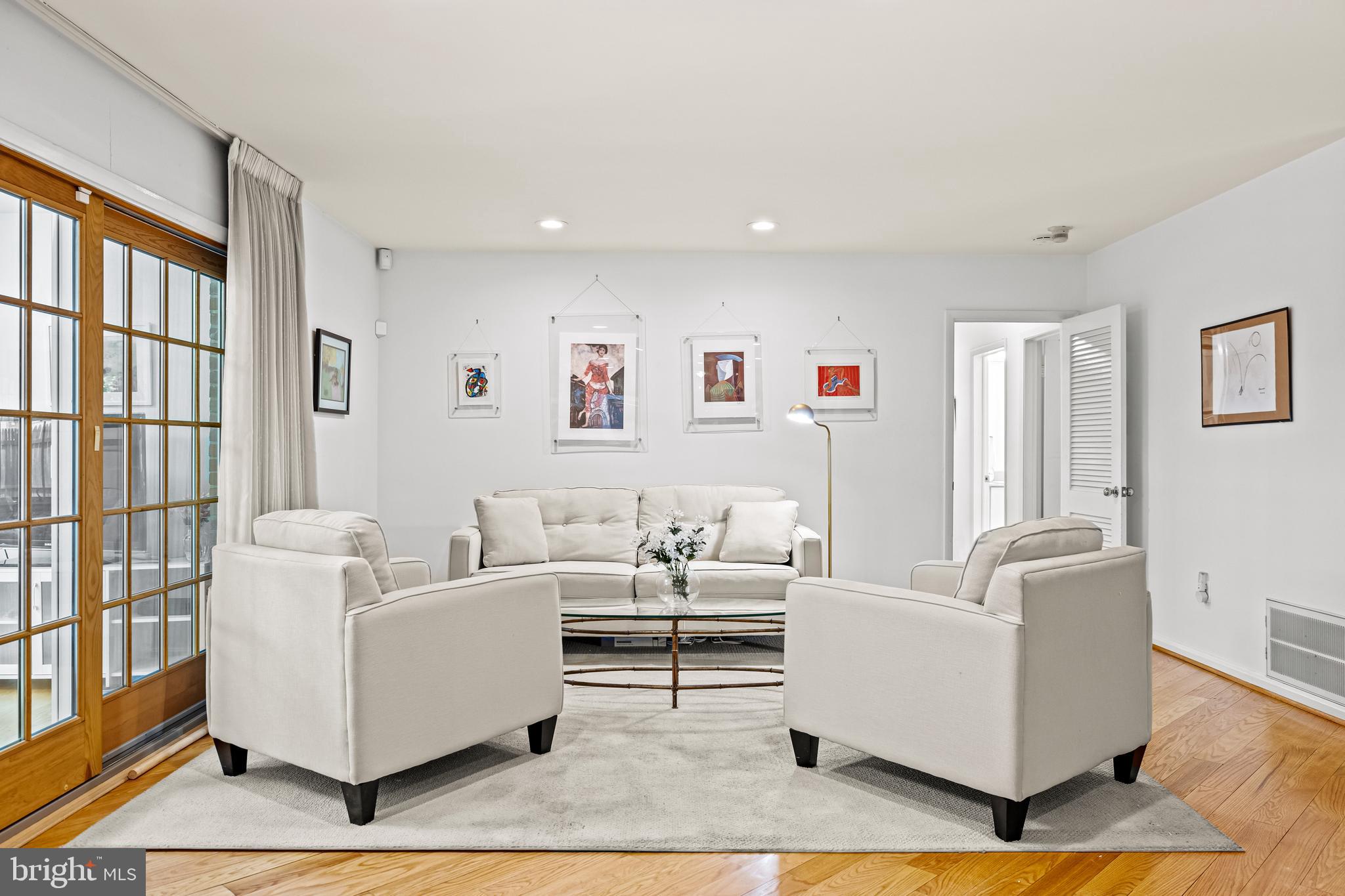 3418 Midfield Road Baltimore, MD 21208 - Photo 6 of 44 Gallery Image 6