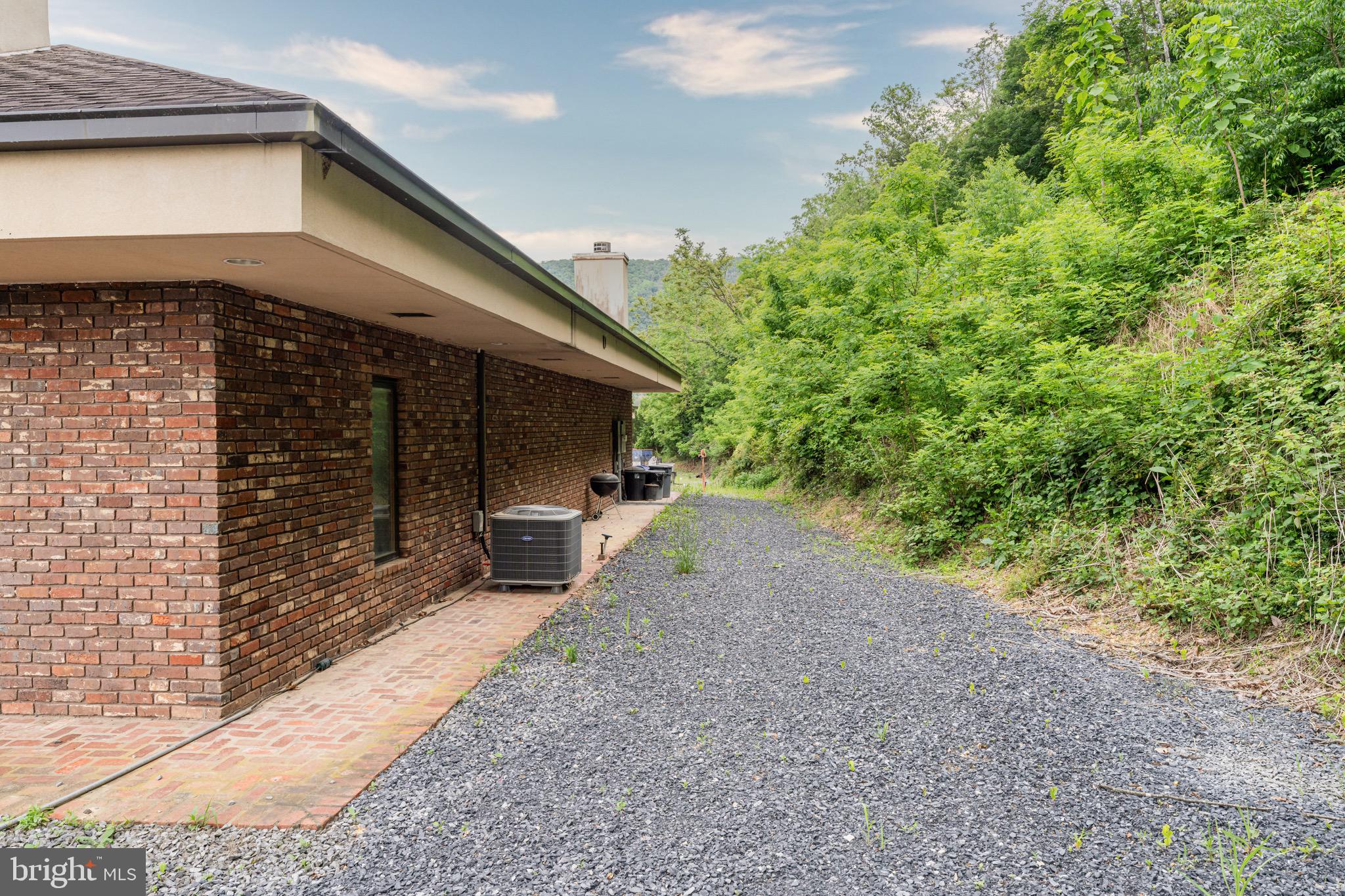 895 Fishers Road Toms Brook, VA 22660 - Photo 27 of 65