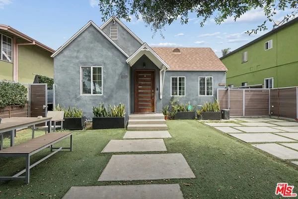 $5,950 | 3707 West Exposition Boulevard, Los Angeles, CA 90016
