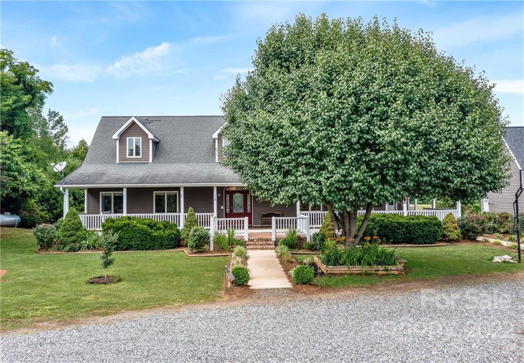 14 New Home Road Marshall, NC 28753 - Photo 7 of 48 Gallery Image 7