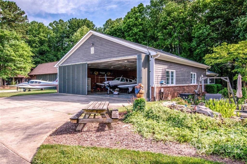 249 Normandy Road Mooresville, NC 28117 - Photo 5 of 41 Gallery Image 5