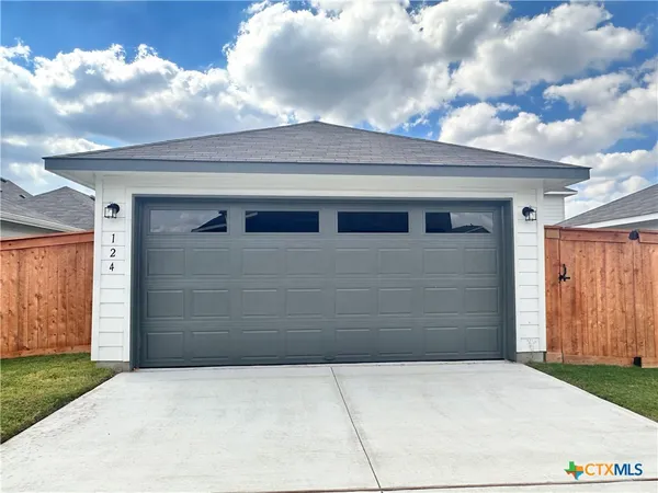 $1,795 | 124 Rollingwood Drive, San Marcos, TX 78666