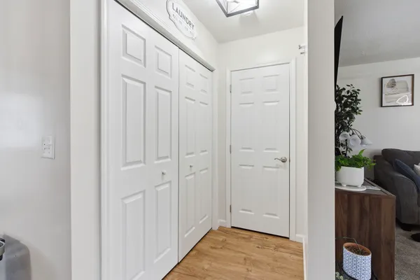 $399,900 | 211 Wild Rose Lane, Marion, IL 62959