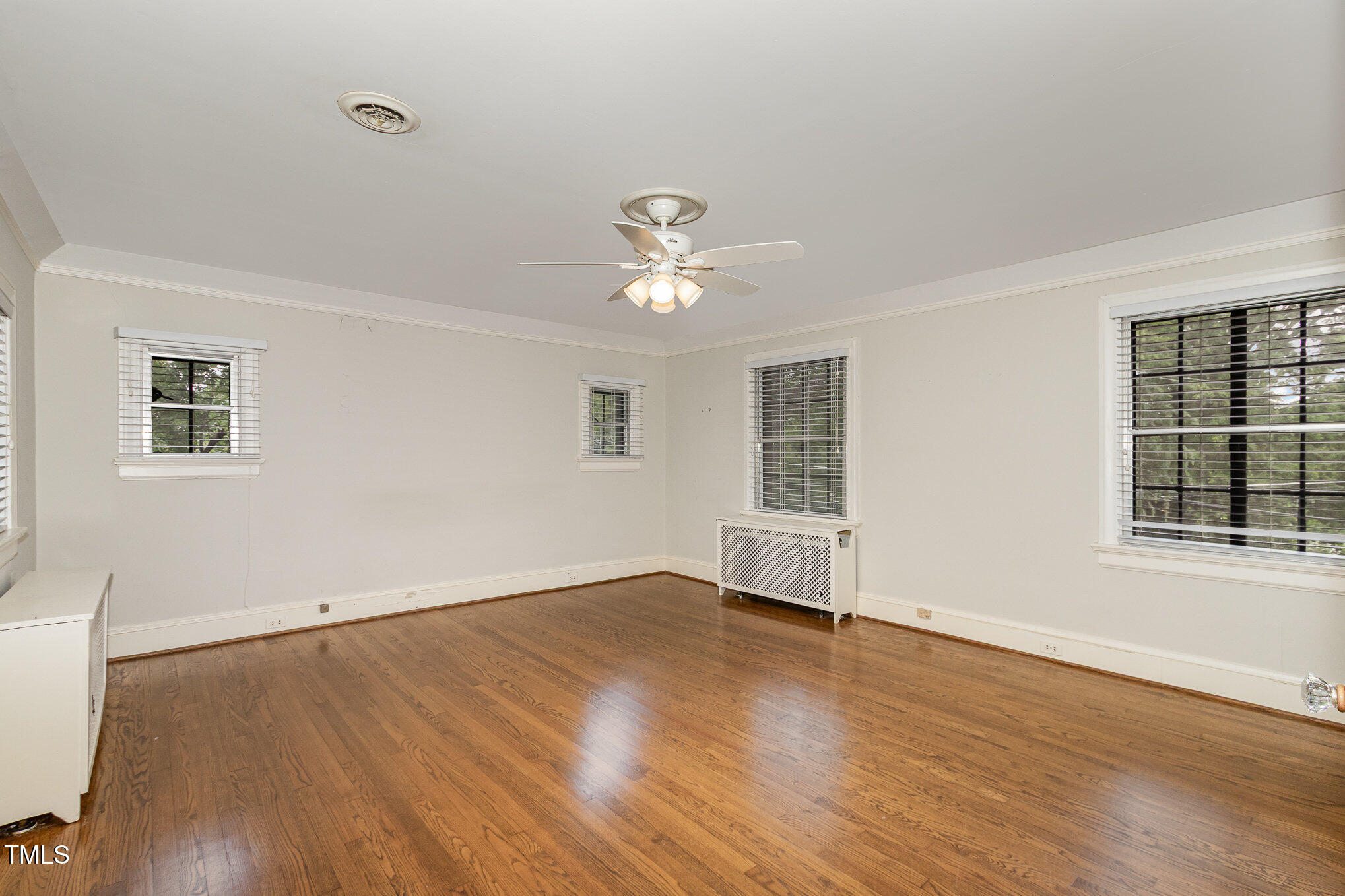 1541 Caswell Street Raleigh, NC 27608 - Photo 18 of 27 img_5301-edit_221