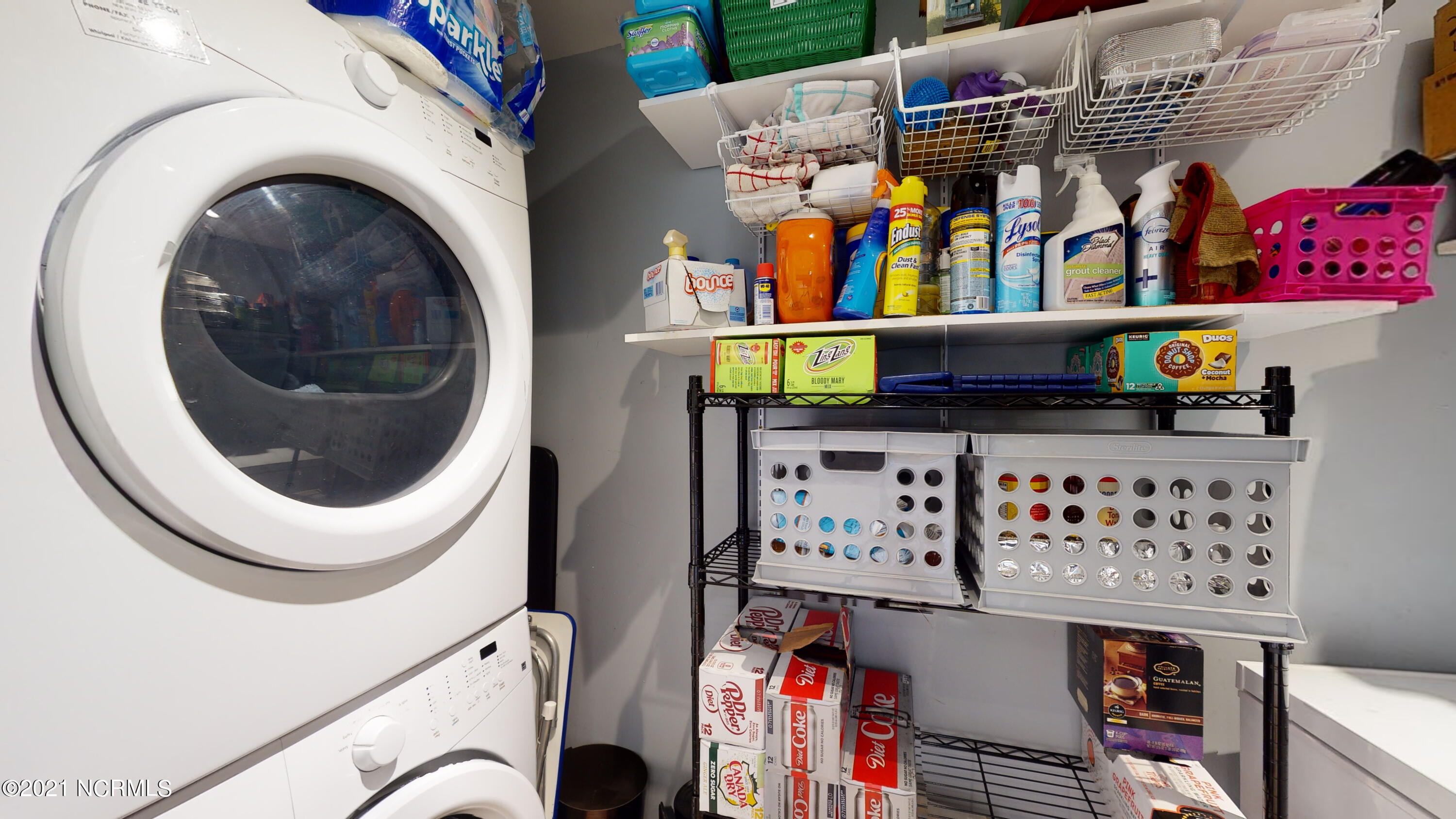 5408 Trade Winds Road New Bern, NC 28560 - Photo 19 of 41 5408 Trade Winds Road-Laundry Room