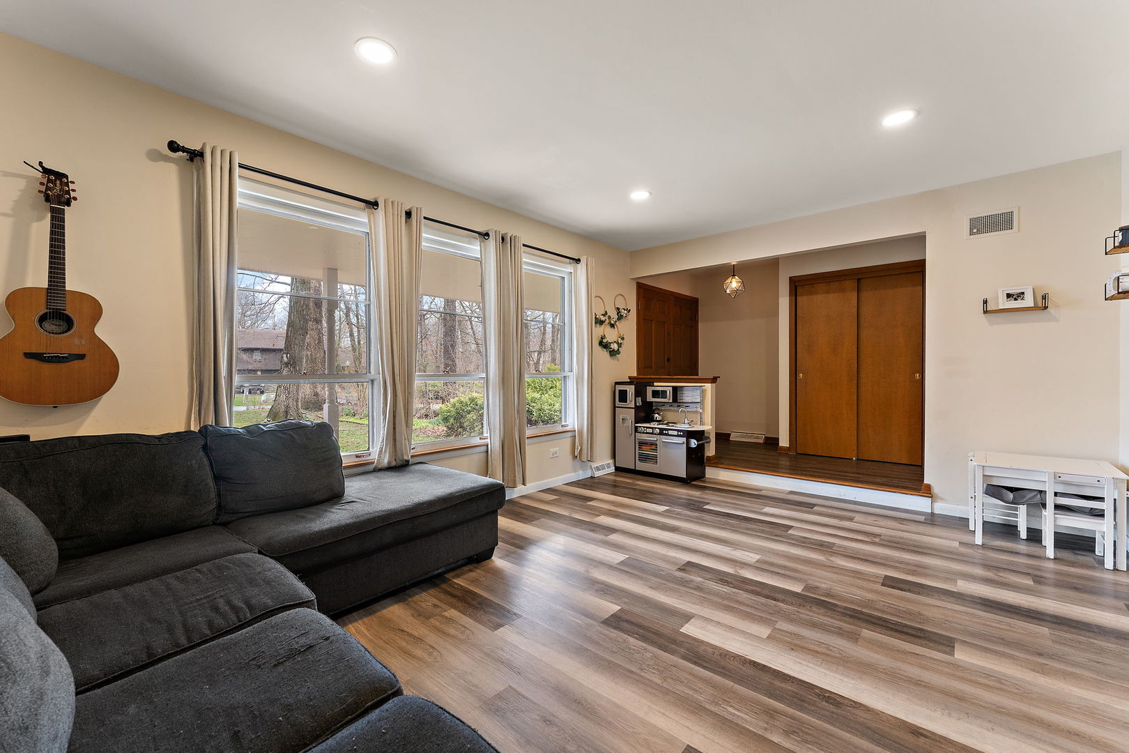 90 Alpine Lane Crete, IL 60417 - Photo 8 of 31