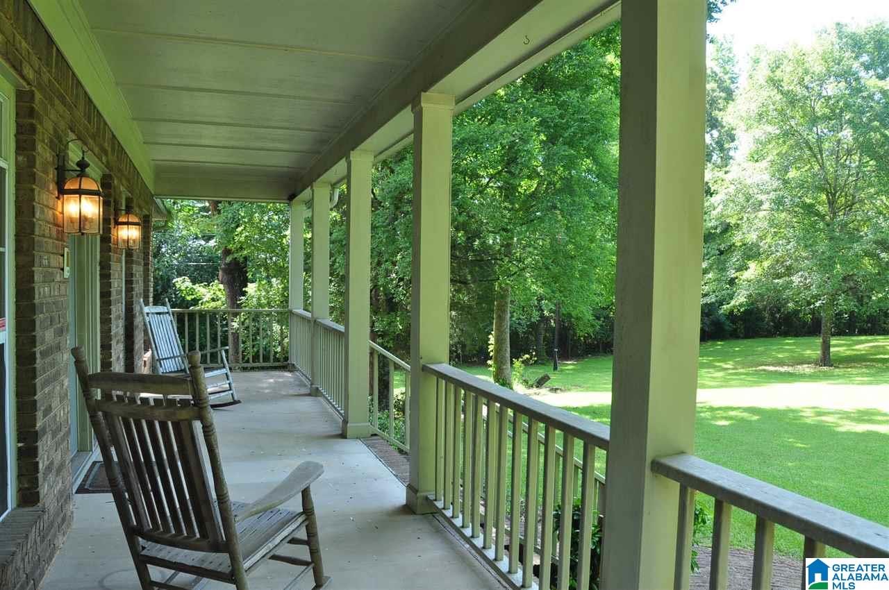 1511 Mission Hills Road Alabaster, AL 35007 - Photo 2 of 37