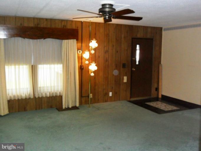 288 Rips Drive Lothian, MD 20711 - Photo 15 of 19 Living Room 2