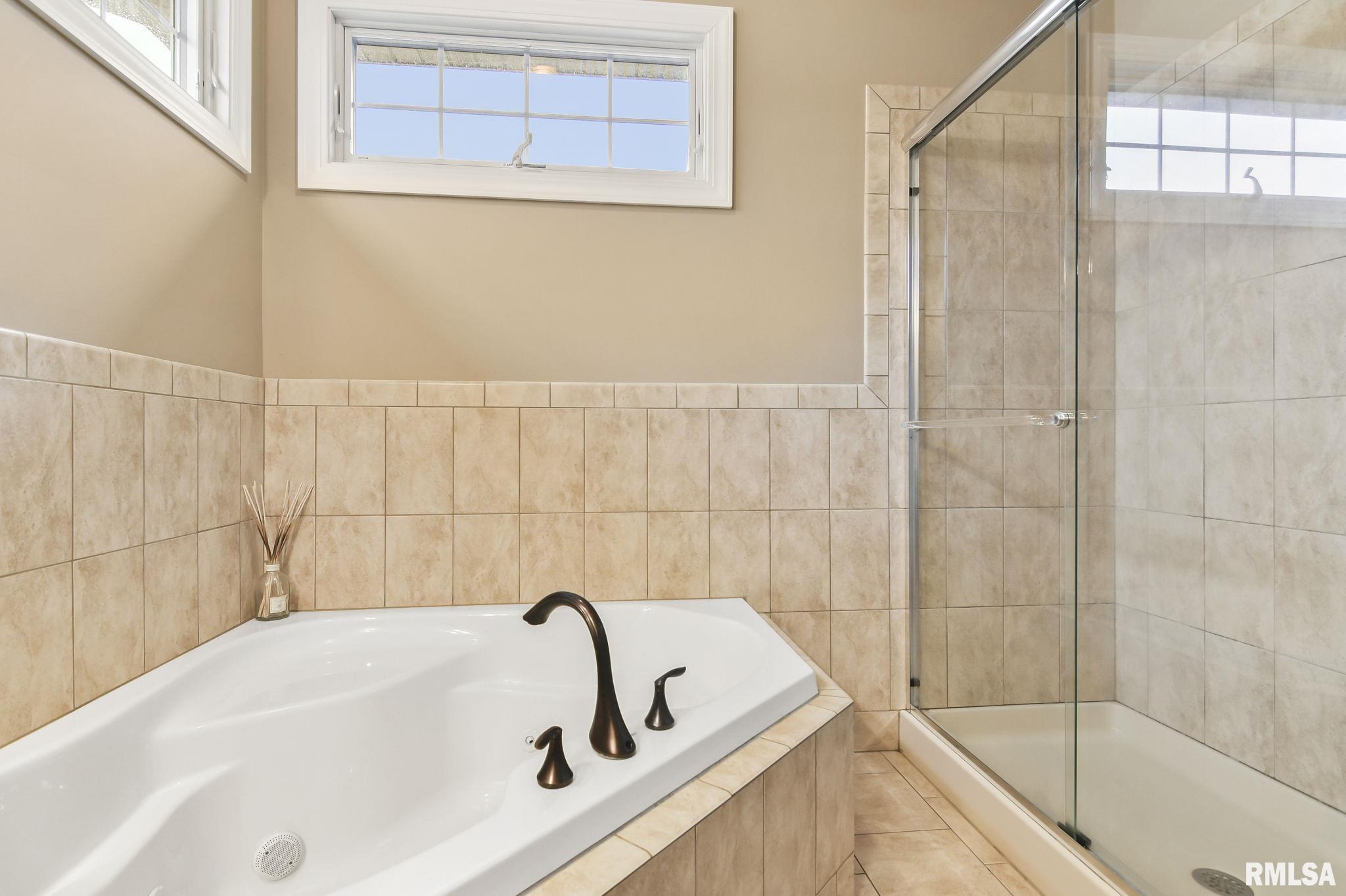 4700 Longfellow Drive Springfield, IL 62711 - Photo 18 of 33