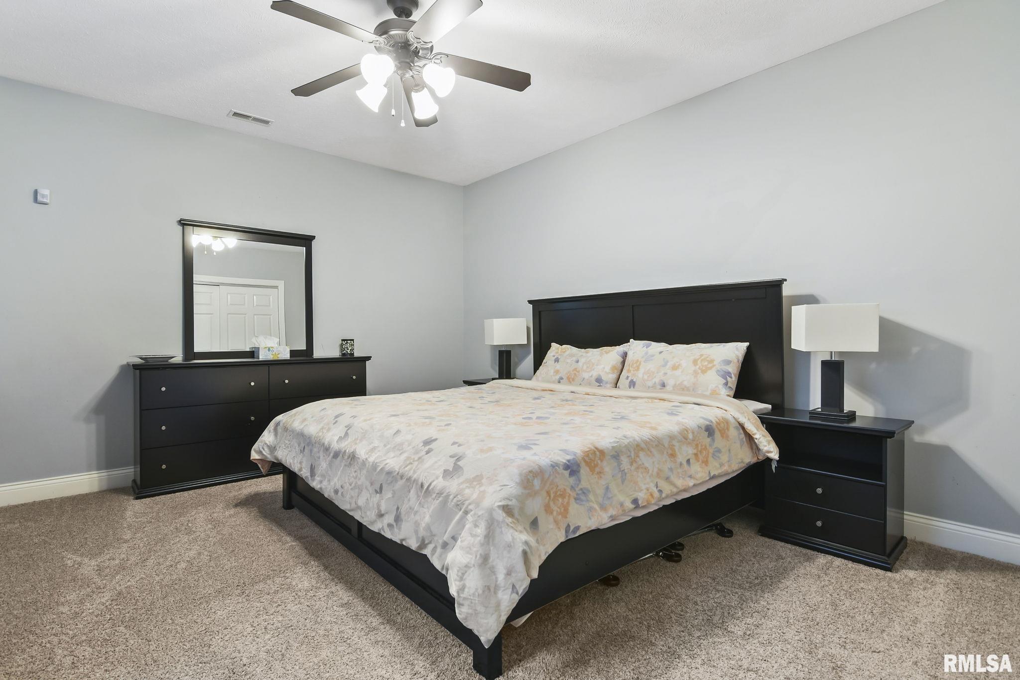 4700 Longfellow Drive Springfield, IL 62711 - Photo 28 of 33