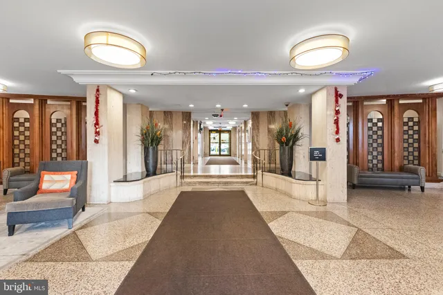 $169,999 | 1111 University Boulevard West, Unit 313A, Silver Spring, MD 20902