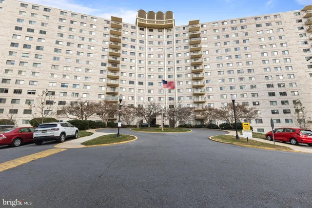 $169,999 | 1111 University Boulevard West, Unit 313A, Silver Spring, MD 20902