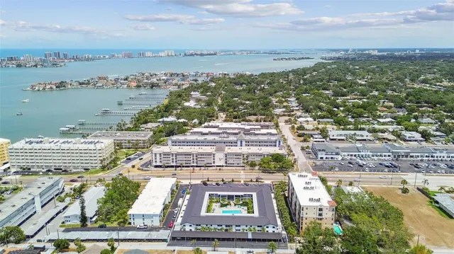 $1,995 | 2942 West Bay Drive, Unit 36, Belleair Bluffs, FL 33770