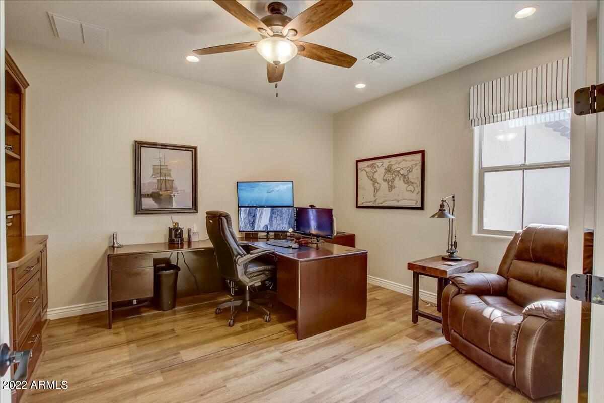 1803 West Red Fox Road Phoenix, AZ 85085 - Photo 40 of 60 062-W Red Fox Rd-062