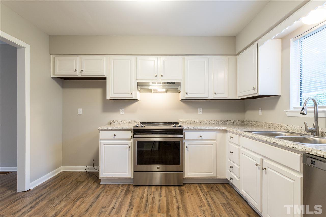 4638 Grinding Stone Drive Raleigh, NC 27604 - Photo 4 of 25