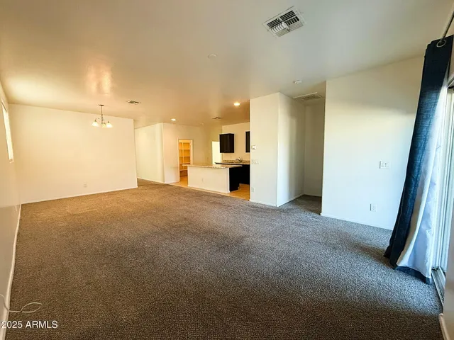 $1,845 | 6218 West Laurie Lane, Glendale, AZ 85302