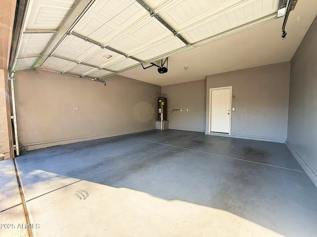 $1,845 | 6218 West Laurie Lane, Glendale, AZ 85302
