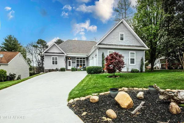 $639,500 | 113 Inola Place, Loudon, TN 37774