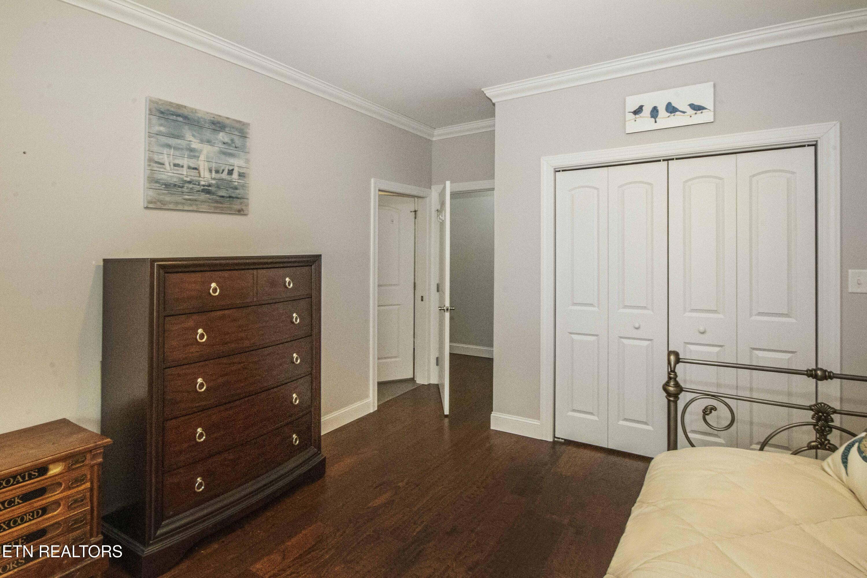 113 Inola Place Loudon, TN 37774 - Photo 36 of 42 Guest Bedroom 1