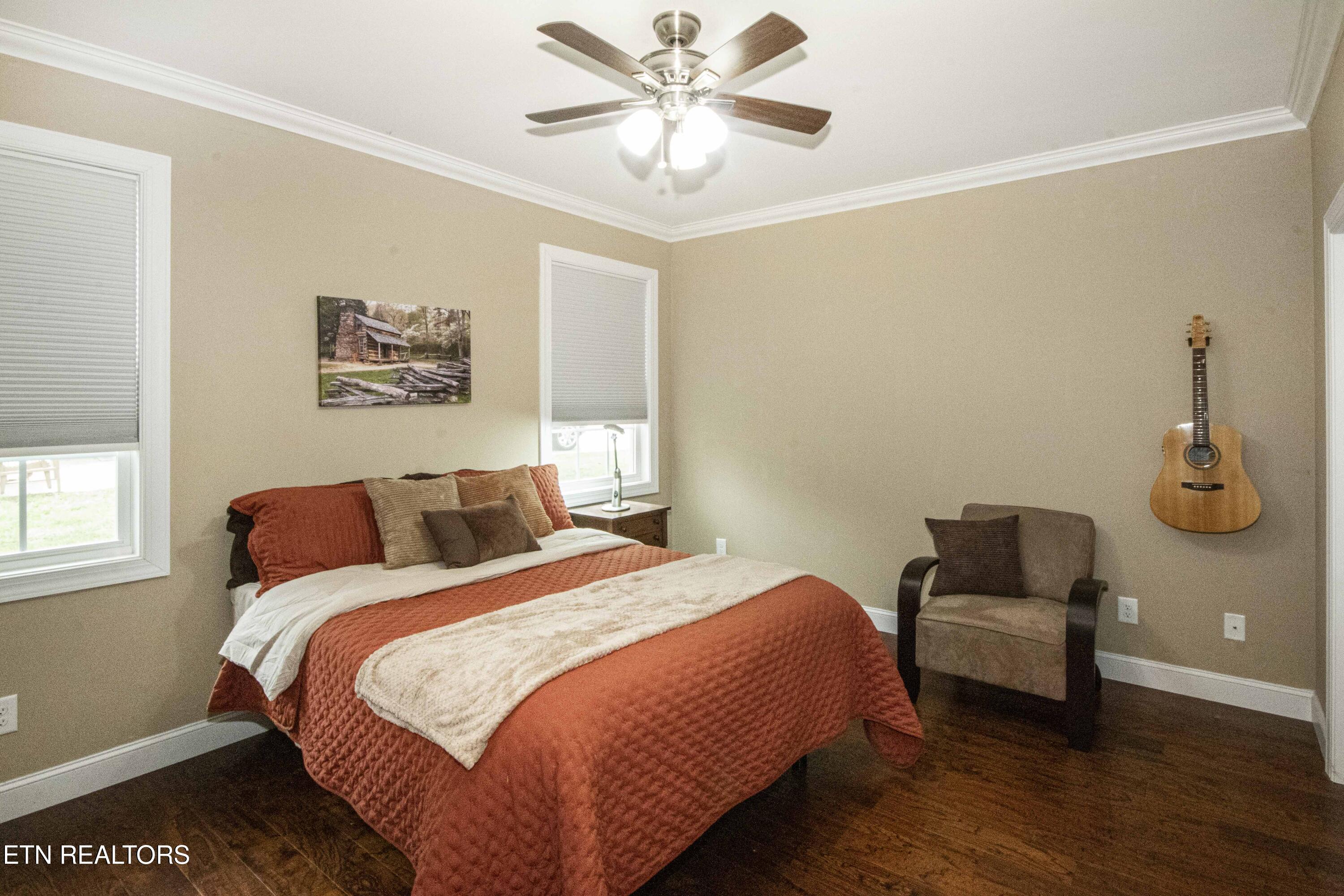 113 Inola Place Loudon, TN 37774 - Photo 38 of 42 Guest Bedroom 2