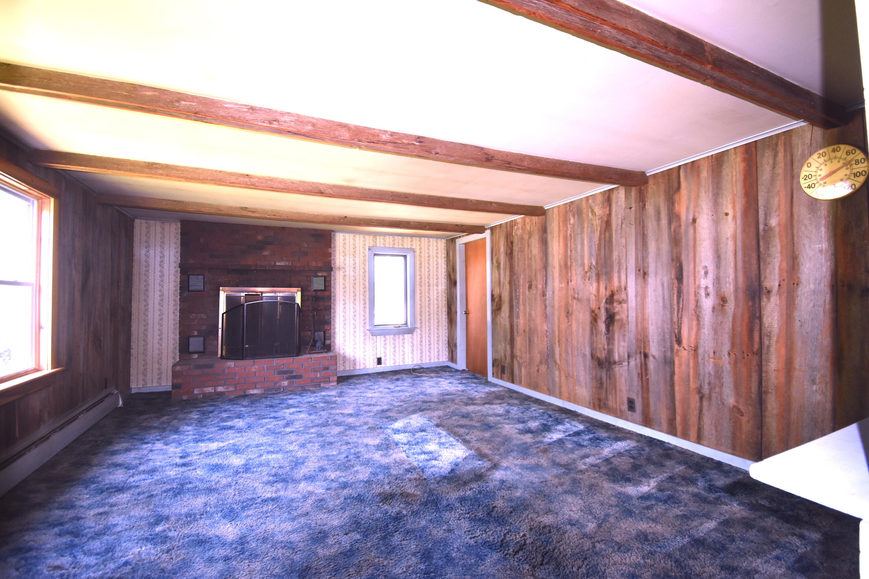 67 Mutton Lane Clinton, ME 04927 - Photo 3 of 18 living room