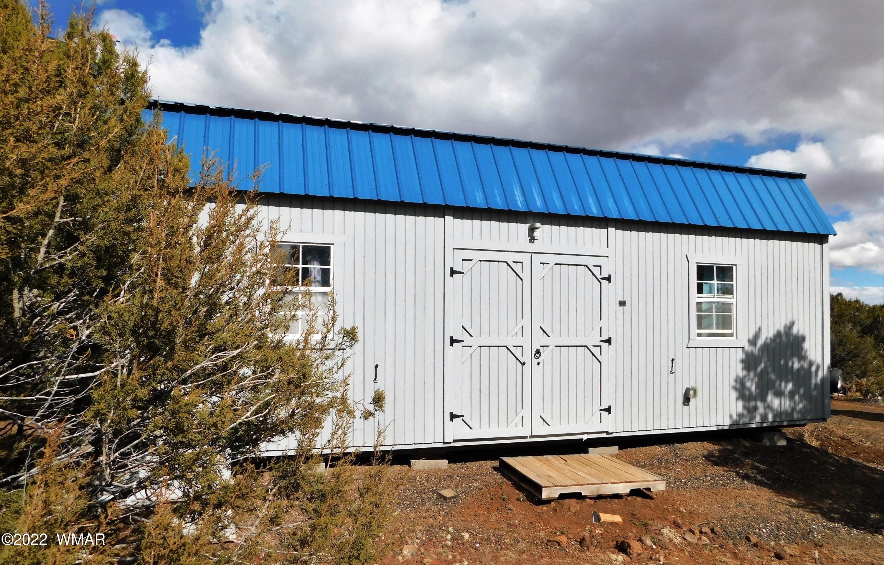 47 McPherson Road Vernon, AZ 85940 - Photo 4 of 14