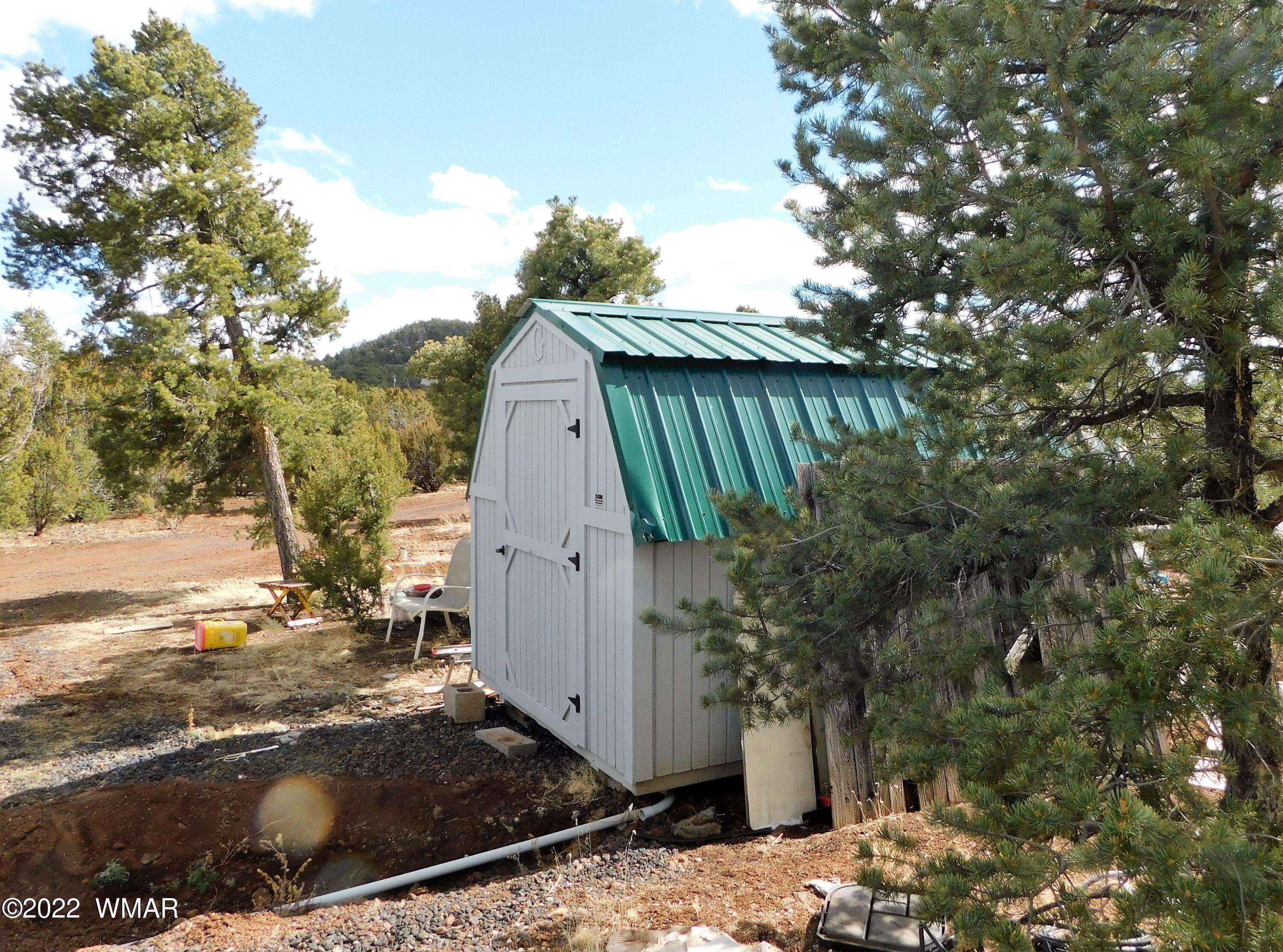 47 McPherson Road Vernon, AZ 85940 - Photo 8 of 14