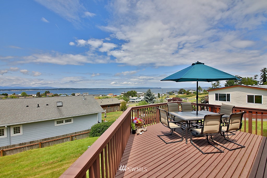 275 Kai Road Freeland, WA 98249 - Photo 1 of 22 Gallery Image 1