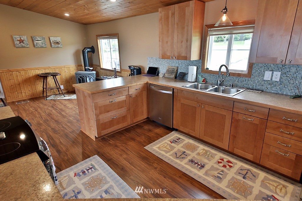 275 Kai Road Freeland, WA 98249 - Photo 9 of 22 Gallery Image 9