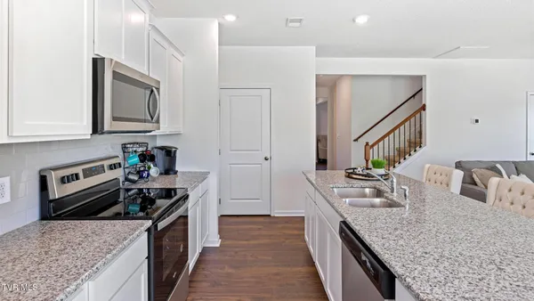 $410,350 | 218 Artist Avenue, Johnson City, TN 37615