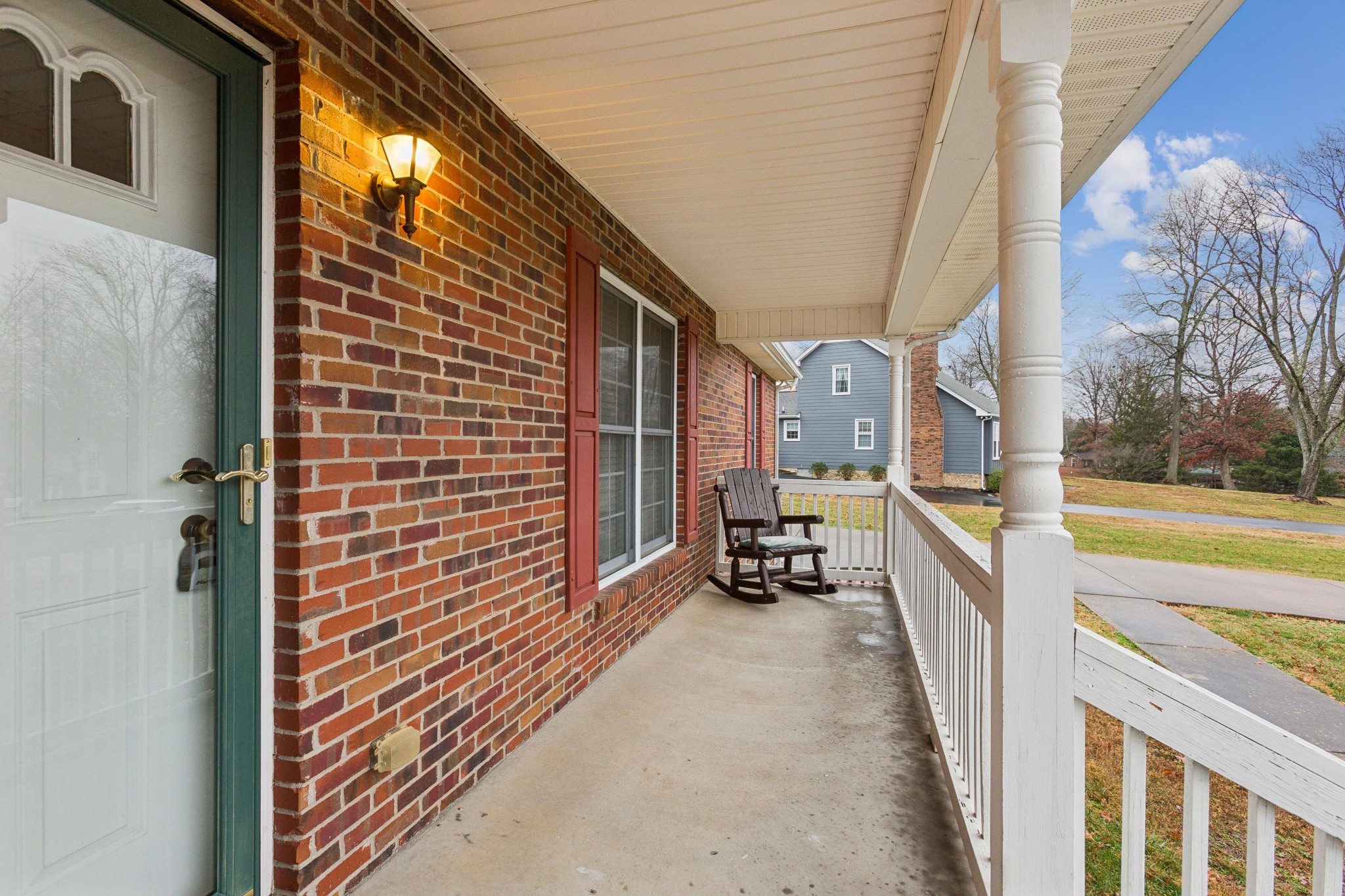 399 Marion Court Springfield, TN 37172 - Photo 3 of 25 Gallery Image 3