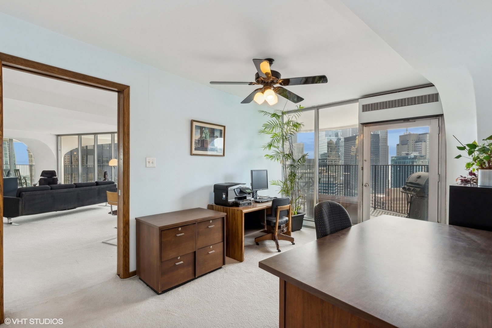 300 North State Street, Unit 44324433 Chicago, IL 60654 - Photo 14 of 32