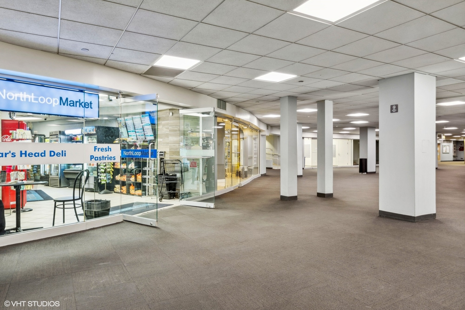 300 North State Street, Unit 44324433 Chicago, IL 60654 - Photo 31 of 32