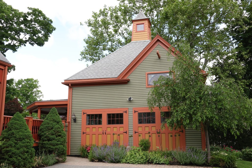 33 Howard Street Reading, MA 01867 - Photo 21 of 30 Gallery Image 21