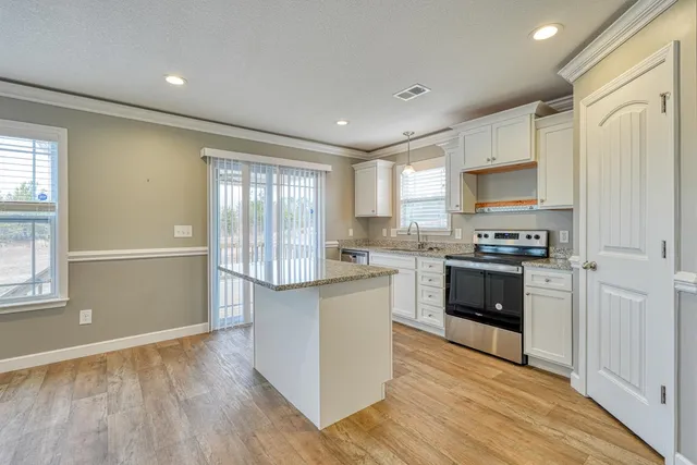 $299,900 | 160 Thorn Crk Drive, Gaffney, SC 29341