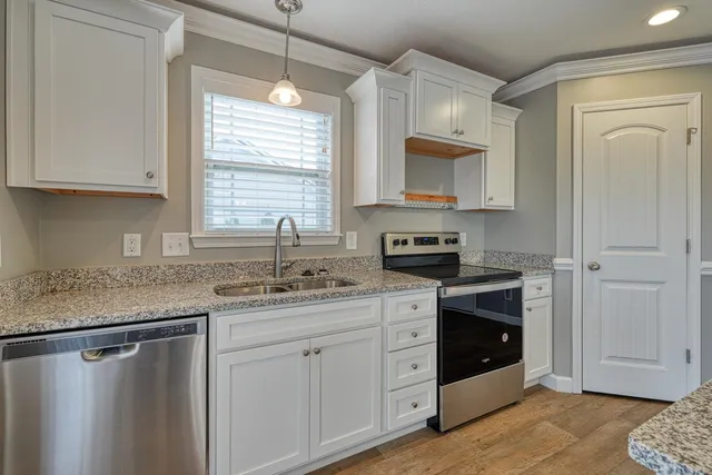 $299,900 | 160 Thorn Crk Drive, Gaffney, SC 29341