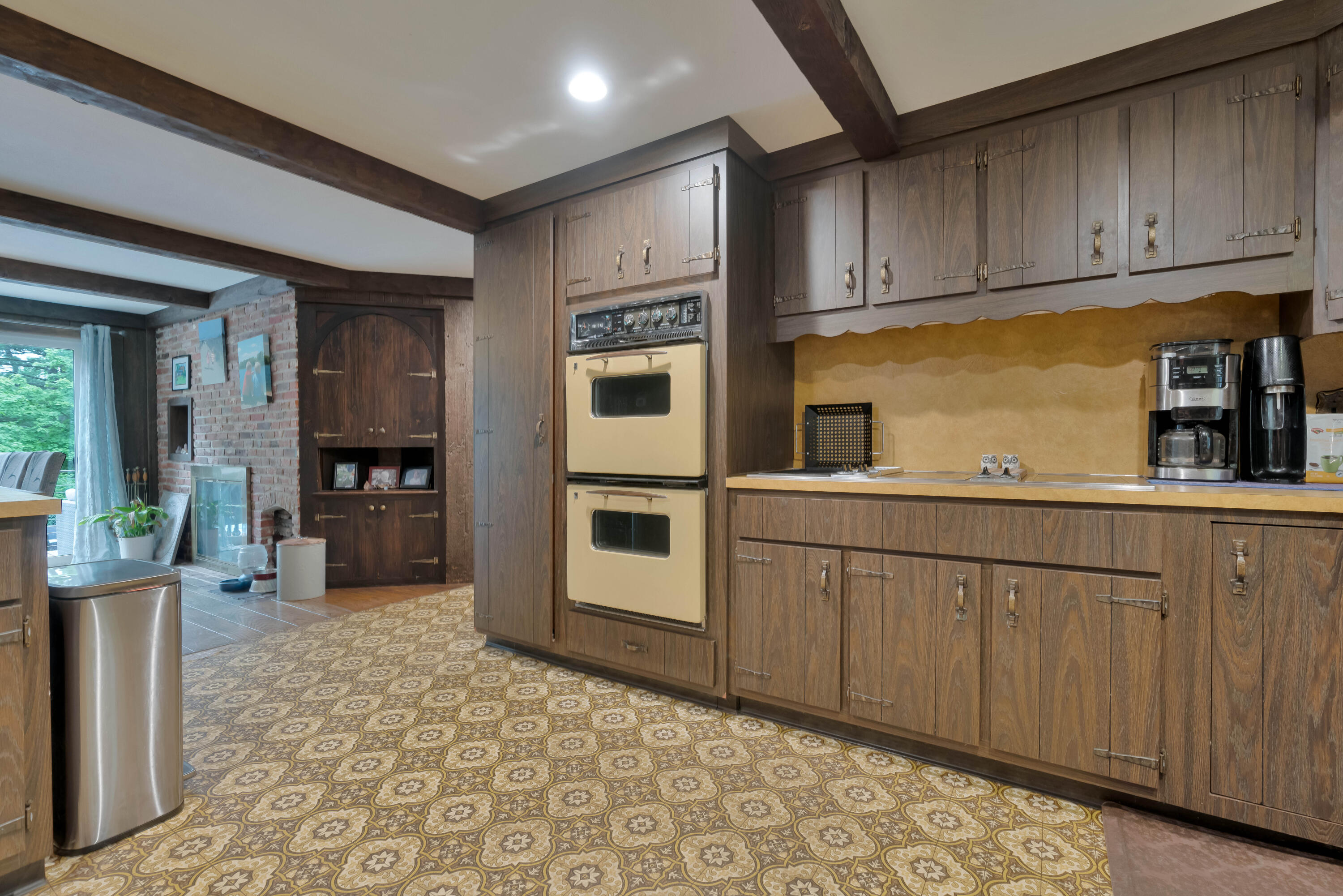 8 Eastman Road Sanford, ME 04083 - Photo 18 of 54 kitchen