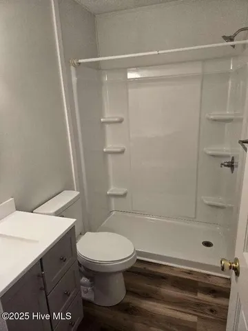 $1,300 | 3905 Guardian Avenue, Unit B10, Morehead City, NC 28557