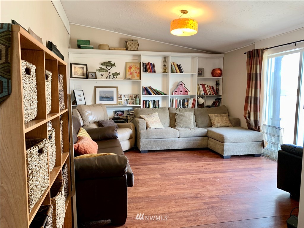 460 Sandy Bend Road Castle Rock, WA 98611 - Photo 13 of 30 Gallery Image 13