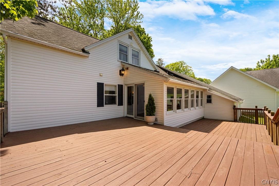 6007 Hamilton Road Syracuse, NY 13212 - Photo 38 of 49